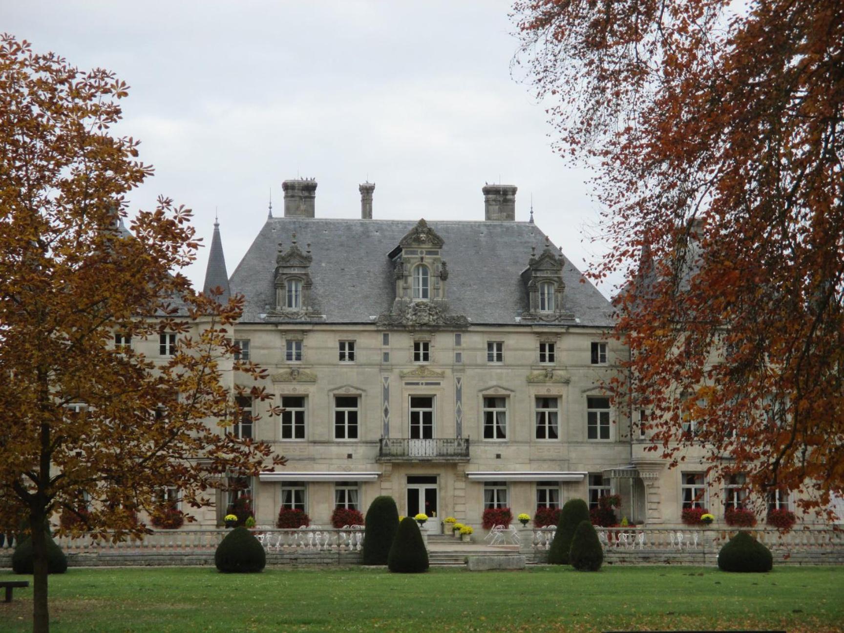 Chateau Des Monthairons Hotel Restaurant Gastromaison Spa Privatif Les Monthairons Eksteriør billede